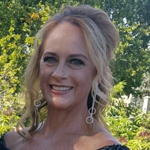 Meet your Posher, Charlene